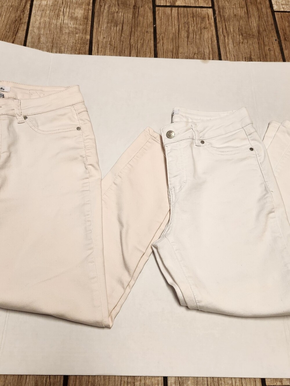 D.Jeans Womens Lot Of 4 Pair Size 6 Jeans Jeggings Skinny Highwaisted - Picture 5 of 6